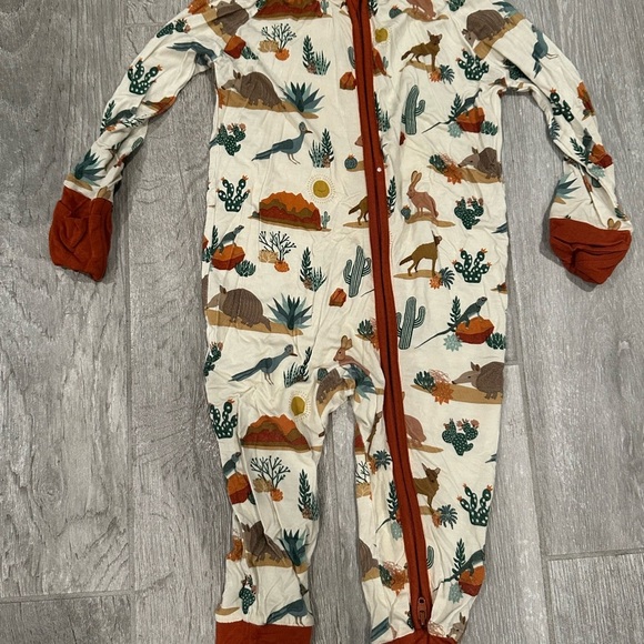 Emerson And Friends Other - Baby Toddler Western Print Bamboo Convertible Footie Zipper Pajamas